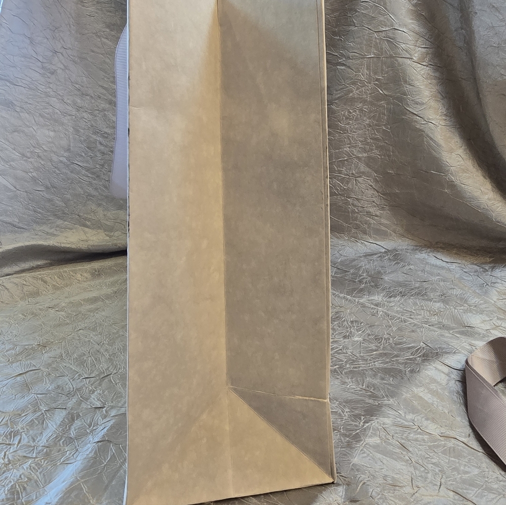 Jimmy Choo Cream/Gray Gift Bag Set - Picture 11 of 13